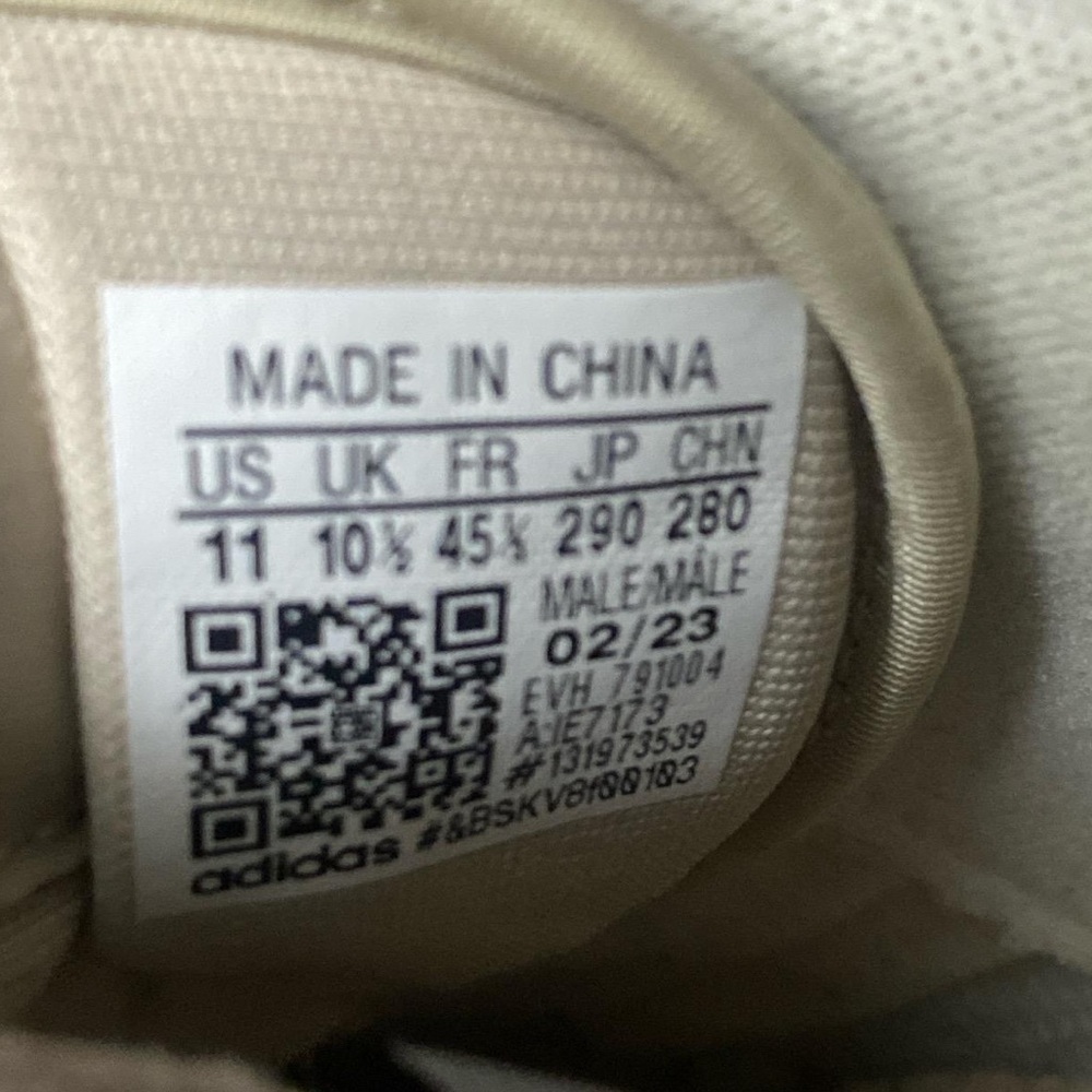 Adidas Women's Cream and White Sneakers - Picture 6 of 8